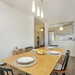 Seaview Salions By Interhome Apartamento *