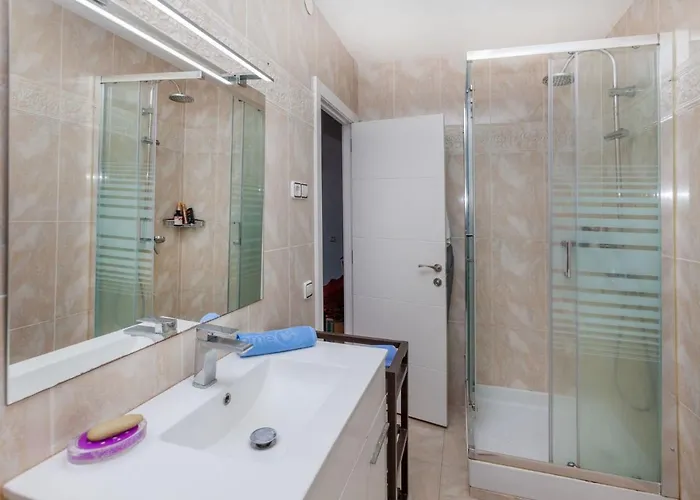 Seaview Salions By Interhome 아파트