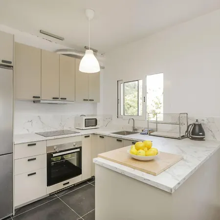 Seaview By Interhome Daire Tossa de Mar